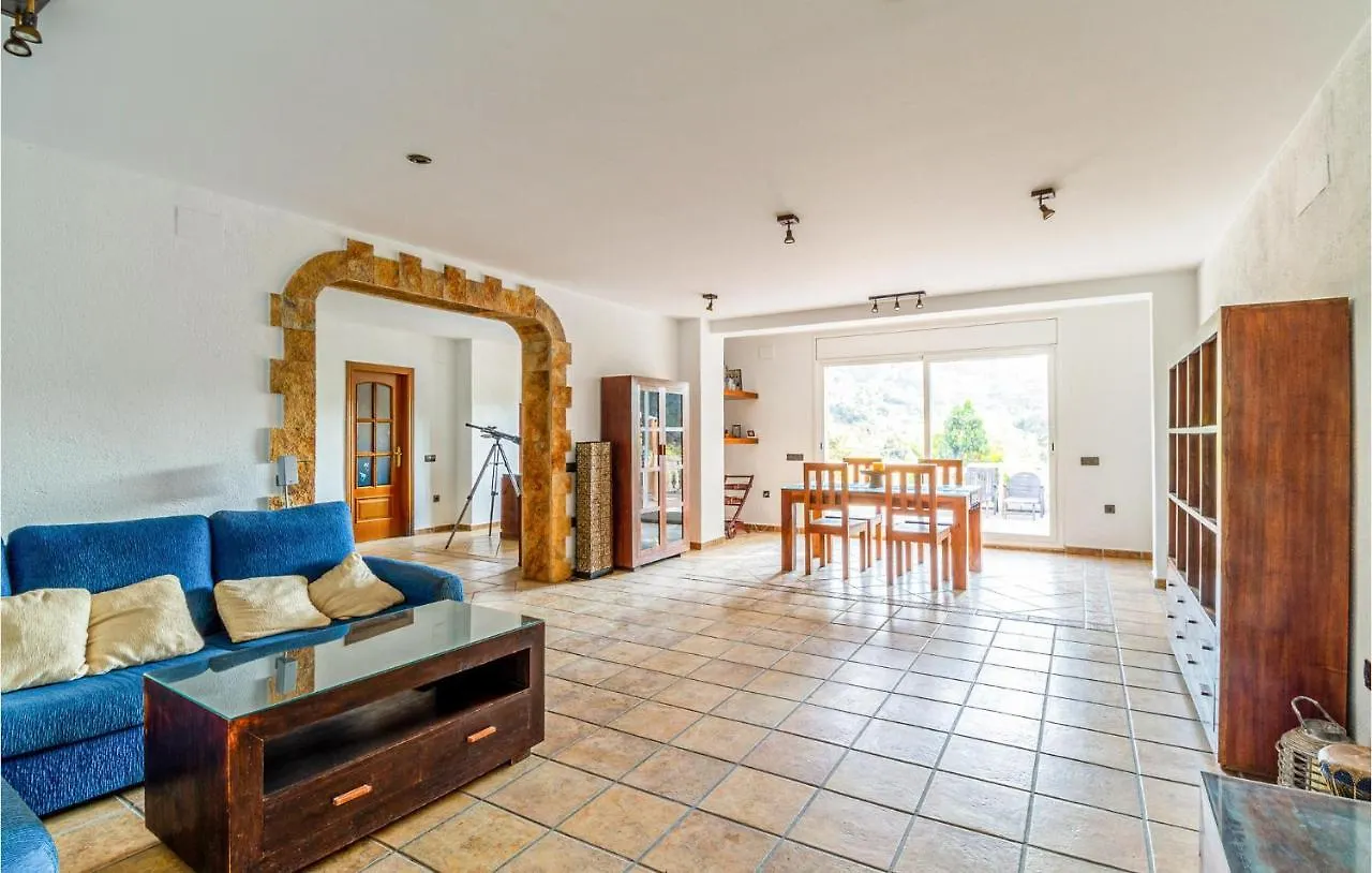 Stunning Home In Palafolls